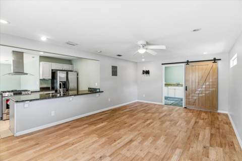 213 Newcastle Drive, Fort Walton Beach FL - photo 10 of 51