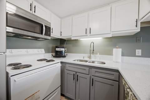 308 SW Miracle Strip Parkway #33B, Fort Walton Beach FL - photo 12 of 75