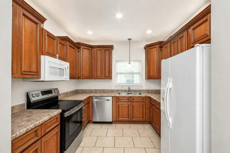 4 bedroom Detached Single Family at 239 County Line Road, Town Of Villa Tasso, Niceville — photo 5