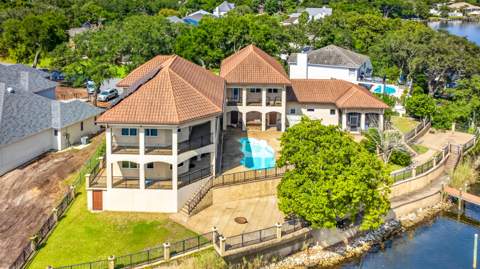 781 Boulevard Of The Champions, Shalimar FL - photo 12 of 71
