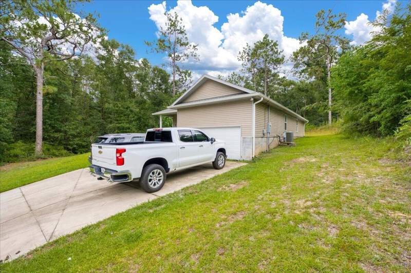 3 bedroom Detached Single Family at 620 Panama Drive, Jernigan S/D 2nd Addn, Crestview — photo 3
