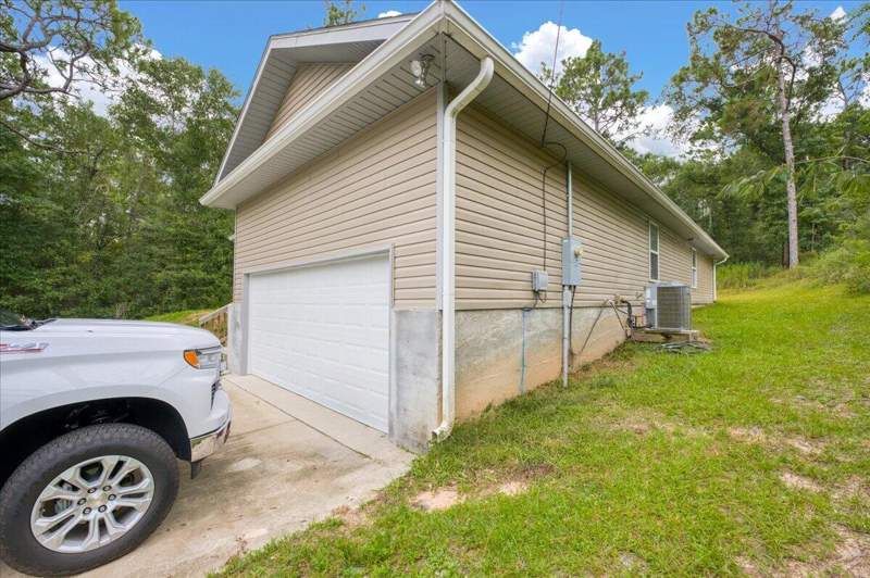 3 bedroom Detached Single Family at 620 Panama Drive, Jernigan S/D 2nd Addn, Crestview — photo 4