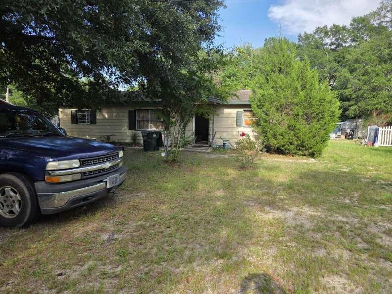 3 bedroom Detached Single Family at 163 Fredrick Drive, Magnolia Springs S/D, DeFuniak Springs — photo 1
