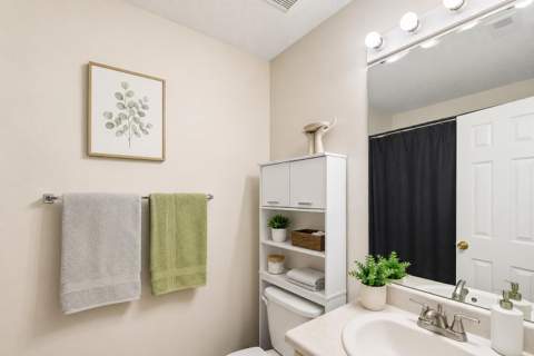 134 Noblat Drive, Mary Esther FL - photo 18 of 30