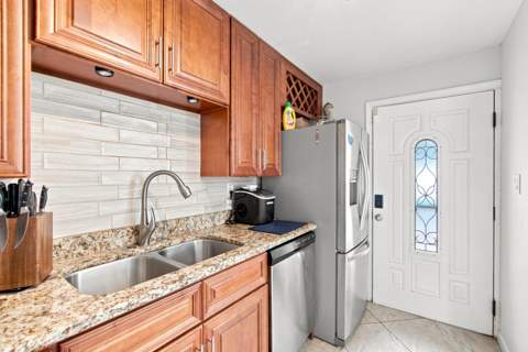 300 SW Miracle Strip Parkway #2F, Fort Walton Beach FL - photo 16 of 26