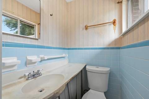 133 NW Robinwood Drive, Fort Walton Beach FL - photo 12 of 21