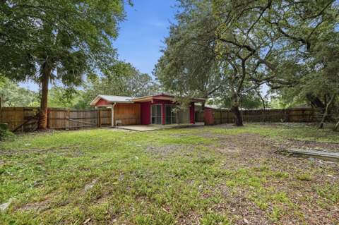 133 NW Robinwood Drive, Fort Walton Beach FL - photo 18 of 21