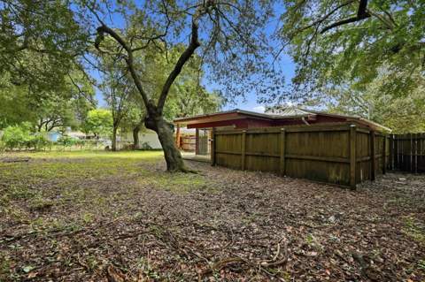 133 NW Robinwood Drive, Fort Walton Beach FL - photo 19 of 21