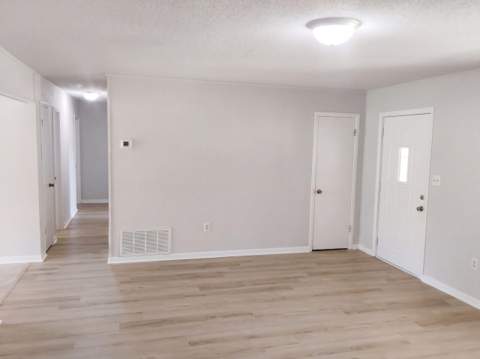 141 Chessher Court, Crestview FL - photo 7 of 27