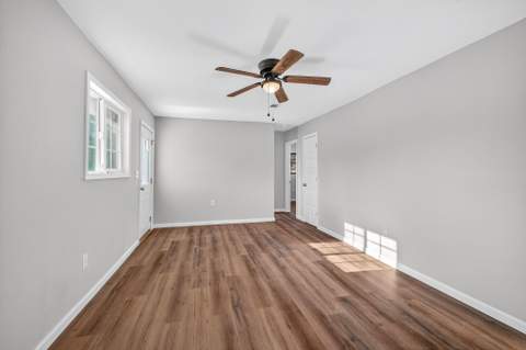393 NW Lowery Drive, Fort Walton Beach FL - photo 12 of 27
