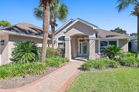 285 Tequesta Drive, home for sale on Tequesta Drive