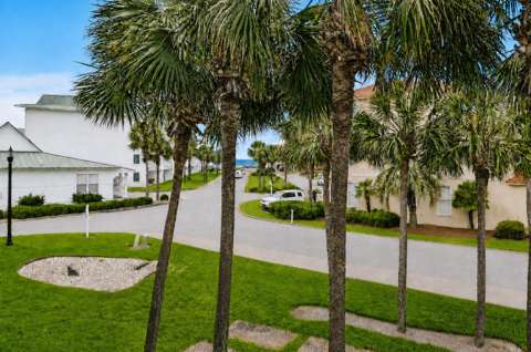2606 Scenic Gulf Drive #Unit 4205, $300k–$500k for sale in Miramar Beach