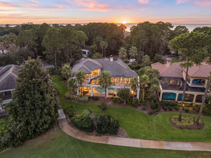 4 bedroom Detached Single Family at 2987 Bay Villas Court, BURNT PINE, Miramar Beach — photo 4
