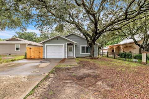 910 Linden Avenue, home for sale in Niceville 32578