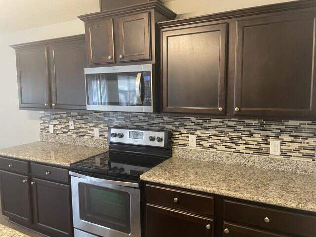 4 bedroom Detached Single Family at 4426 Mirada Way, Duggan Pond Estates, Crestview — photo 5