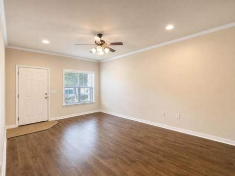1490 Bentley Circle, Fort Walton Beach FL - photo 6 of 28