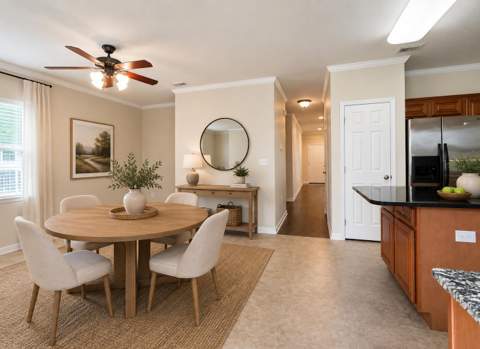 1490 Bentley Circle, Fort Walton Beach FL - photo 13 of 28