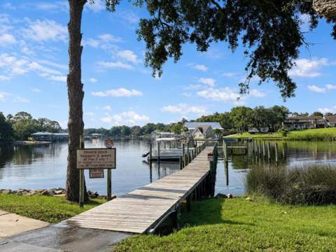 210 Pelham Road #8B, Fort Walton Beach FL - photo 13 of 17