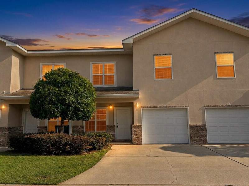 3 bedroom Townhouse at 1490 Bentley Circle, Meridian Square T/H, Fort Walton Beach — photo 2