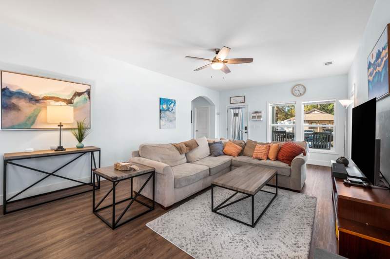 3 bedroom Detached Single Family at 68 Central 8th Street, Old town of Srb, Santa Rosa Beach — photo 4