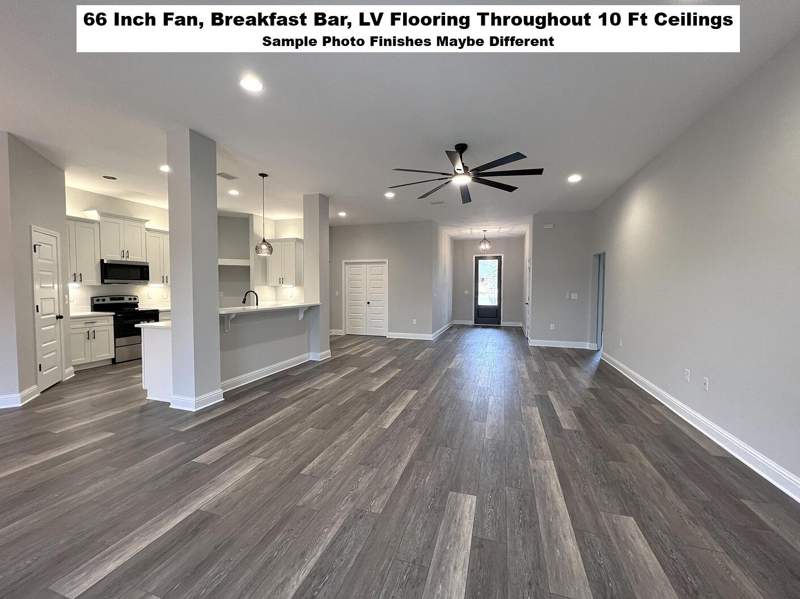 5 bedroom Detached Single Family at 4640 Chanteuse Parkway, Chanan Estates, Crestview — photo 3