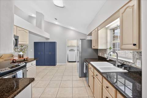3816 Indigo Circle, Destin FL - photo 10 of 35
