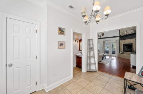 553 Cove Drive, Fort Walton Beach FL - photo 12 of 84