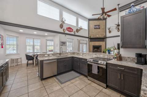 553 Cove Drive, Fort Walton Beach FL - photo 13 of 84