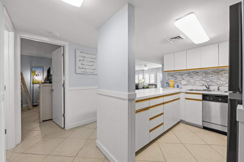 2 bedroom Condominium at 510 Gulf Shore Drive #102, Holiday Surf & Racquet Club, Destin — photo 4
