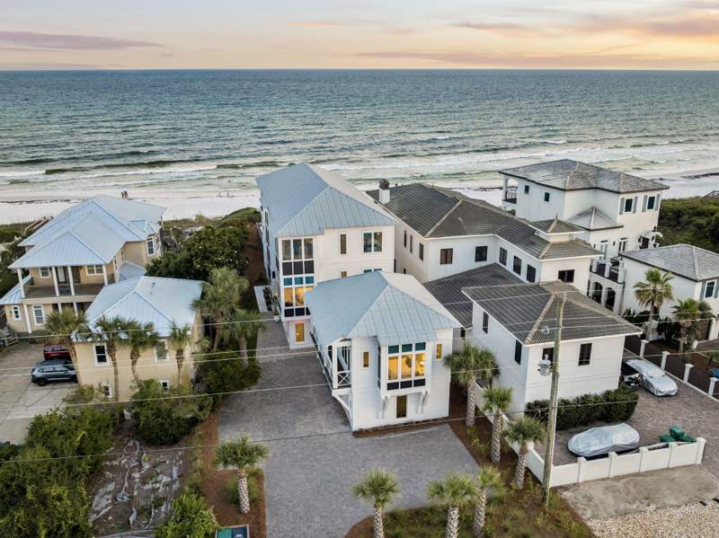 6 bedroom Detached Single Family at 4895 W County Hwy 30A, Spires Second Add S/D, Santa Rosa Beach — photo 4