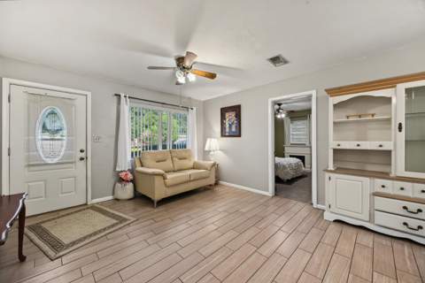 430 Shrewsbury Road, Mary Esther FL - photo 6 of 47