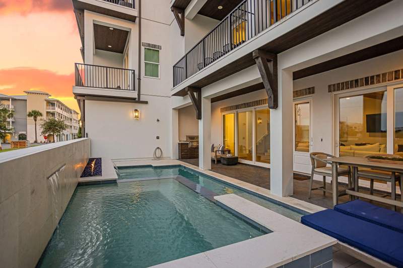10 bedroom Detached Single Family at 21 Penny Lane, Colleen's Cove, Santa Rosa Beach — photo 5