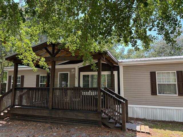 3 bedroom Mobile Home at 24 Palmetto Avenue, Magnolia Bay, Freeport — photo 1