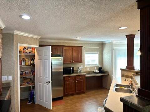 24 Palmetto Avenue, Freeport FL - photo 9 of 36
