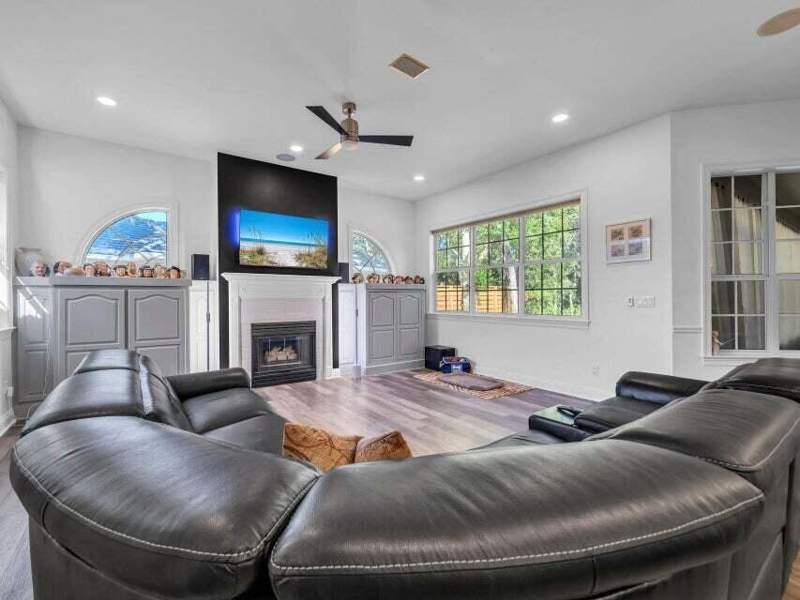 3 bedroom Detached Single Family at 122 W Country Club Drive, Indian Bayou, Destin — photo 3
