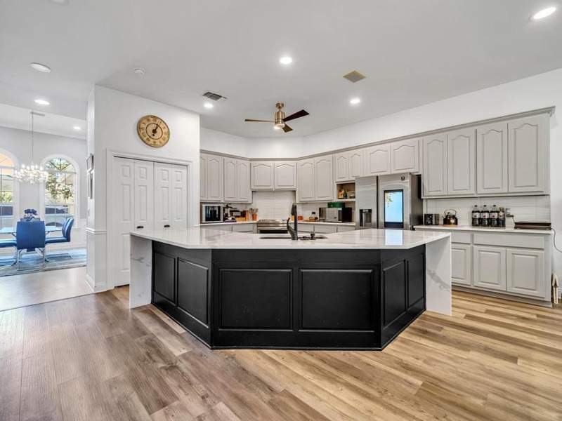 3 bedroom Detached Single Family at 122 W Country Club Drive, Indian Bayou, Destin — photo 5