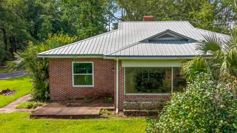 3 bedroom Detached Single Family at 1694 Co Hwy 280A, Metes & Bounds, DeFuniak Springs — photo 5