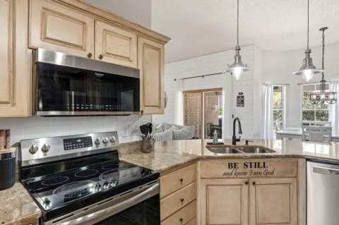 329 Sailfish Circle, Destin FL - photo 14 of 38