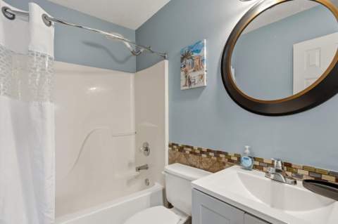 329 Sailfish Circle, Destin FL - photo 23 of 38