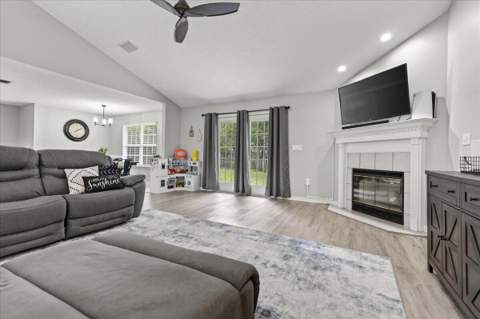 740 Riva Ridge Drive, Crestview FL - photo 10 of 54
