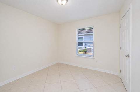 5134 S Lake Drive, Crestview FL - photo 10 of 18