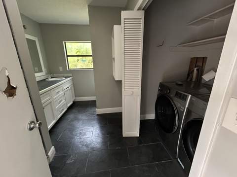 113 NW Memorial Parkway, Fort Walton Beach FL - photo 8 of 9