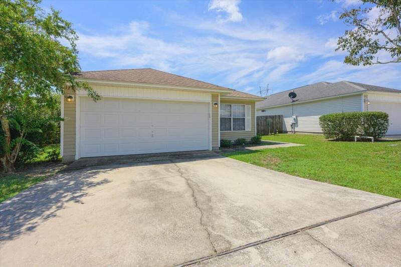 3 bedroom Detached Single Family at 123 Nivana Drive, Southway Estates 2nd Addn, Crestview — photo 2