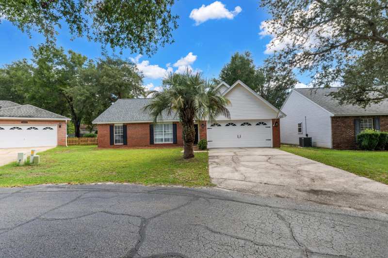 4 bedroom Detached Single Family at 4562 Parkwood Court, Parkwood Court At Bluewater Bay, Niceville — photo 1