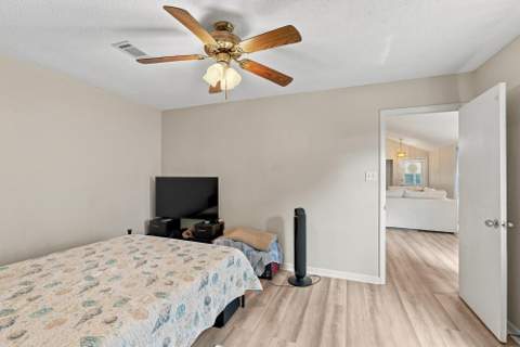 512 NW Parkview Road #A & B, Fort Walton Beach FL - photo 16 of 41