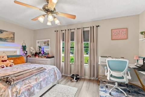 512 NW Parkview Road #A & B, Fort Walton Beach FL - photo 17 of 41