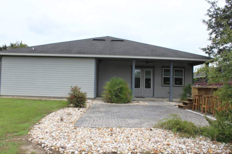 3 bedroom Detached Single Family at 105 Amadeus Avenue, Hammock Bay, Freeport — photo 2