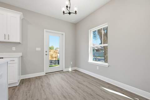 933 Kenzie Lane, Fort Walton Beach FL - photo 11 of 33