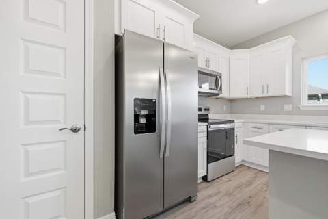 933 Kenzie Lane, Fort Walton Beach FL - photo 15 of 33
