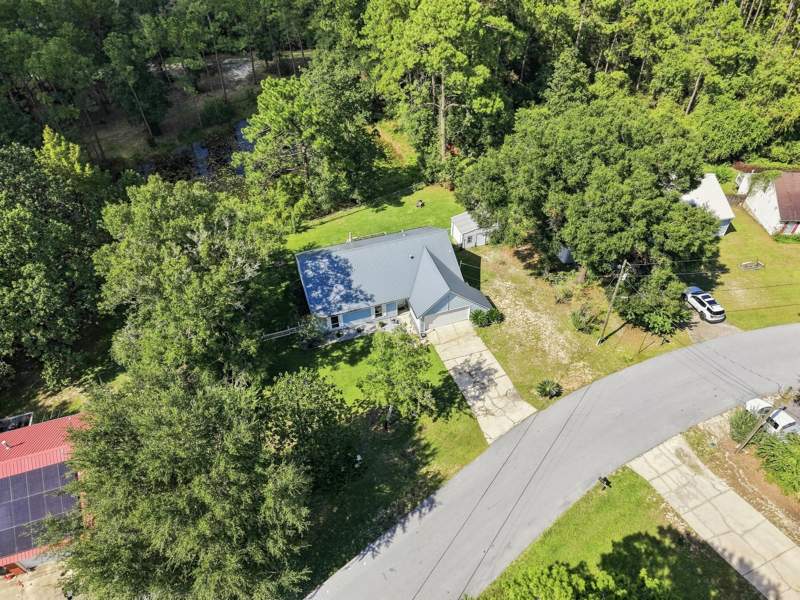 5 bedroom Detached Single Family at 129 Mill Pond Cove, Beaver Creek Ph 3B, Crestview — photo 3